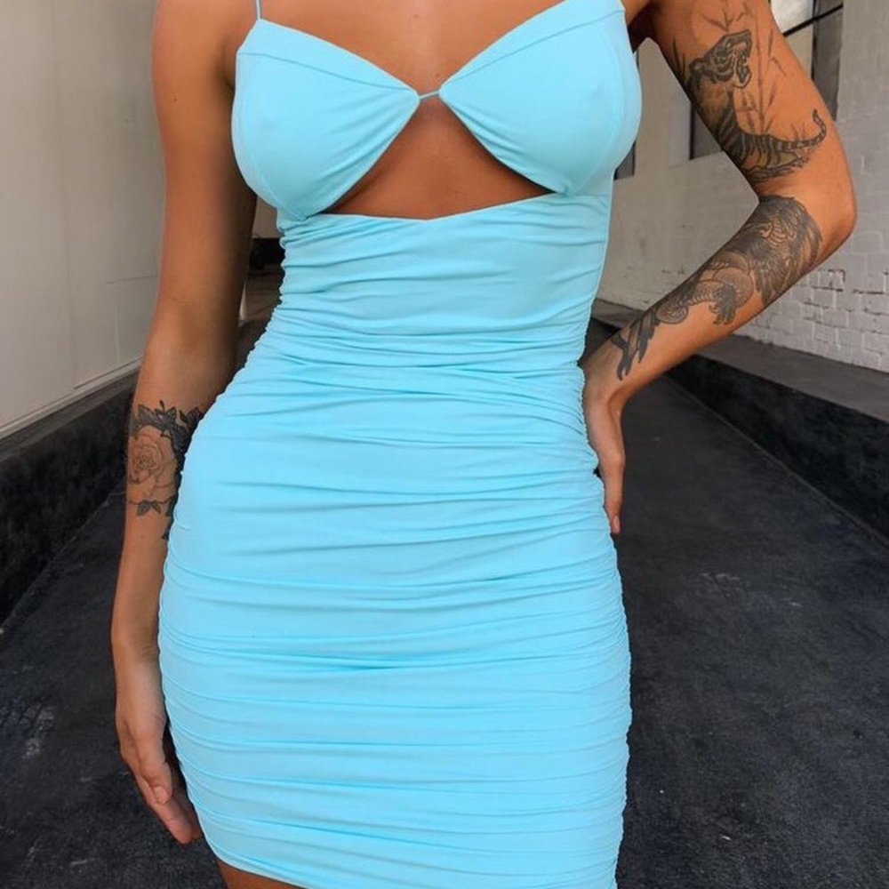 XS bodycon dress, worn once!! i just don’t have anywhere else to wear it to :(